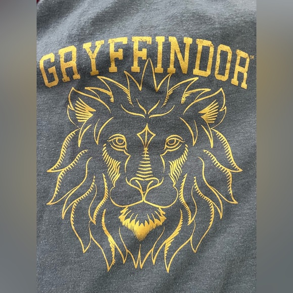 Harry Potter Gryffindor Shirt Kids Size Small - Picture 2 of 4